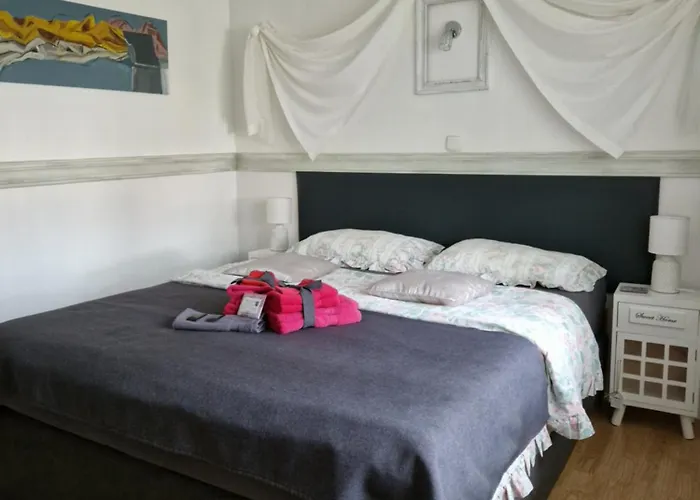 Haus Oberberg Guest house